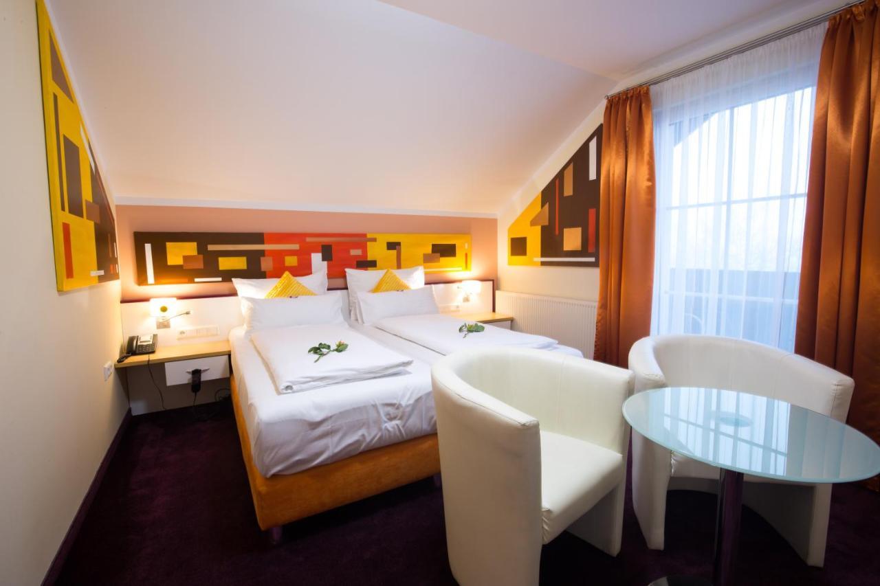 Hotel Residenz Hoessinger Karlstetten Ngoại thất bức ảnh